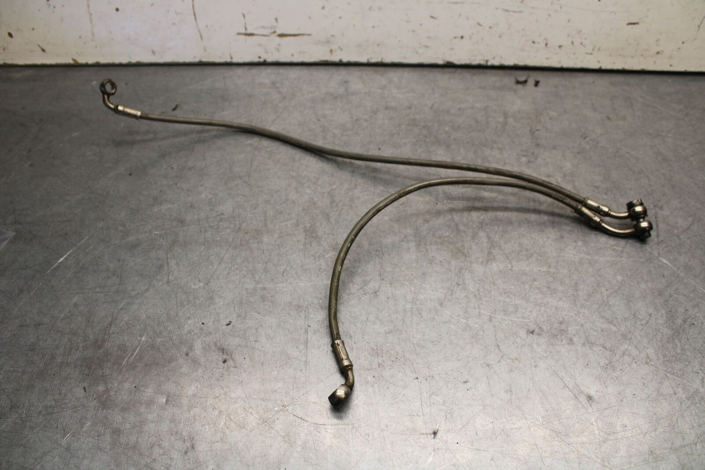 09-11 TRIUMPH DAYTONA 675 FRONT BRAKE CALIPER HOSES LINES BB652