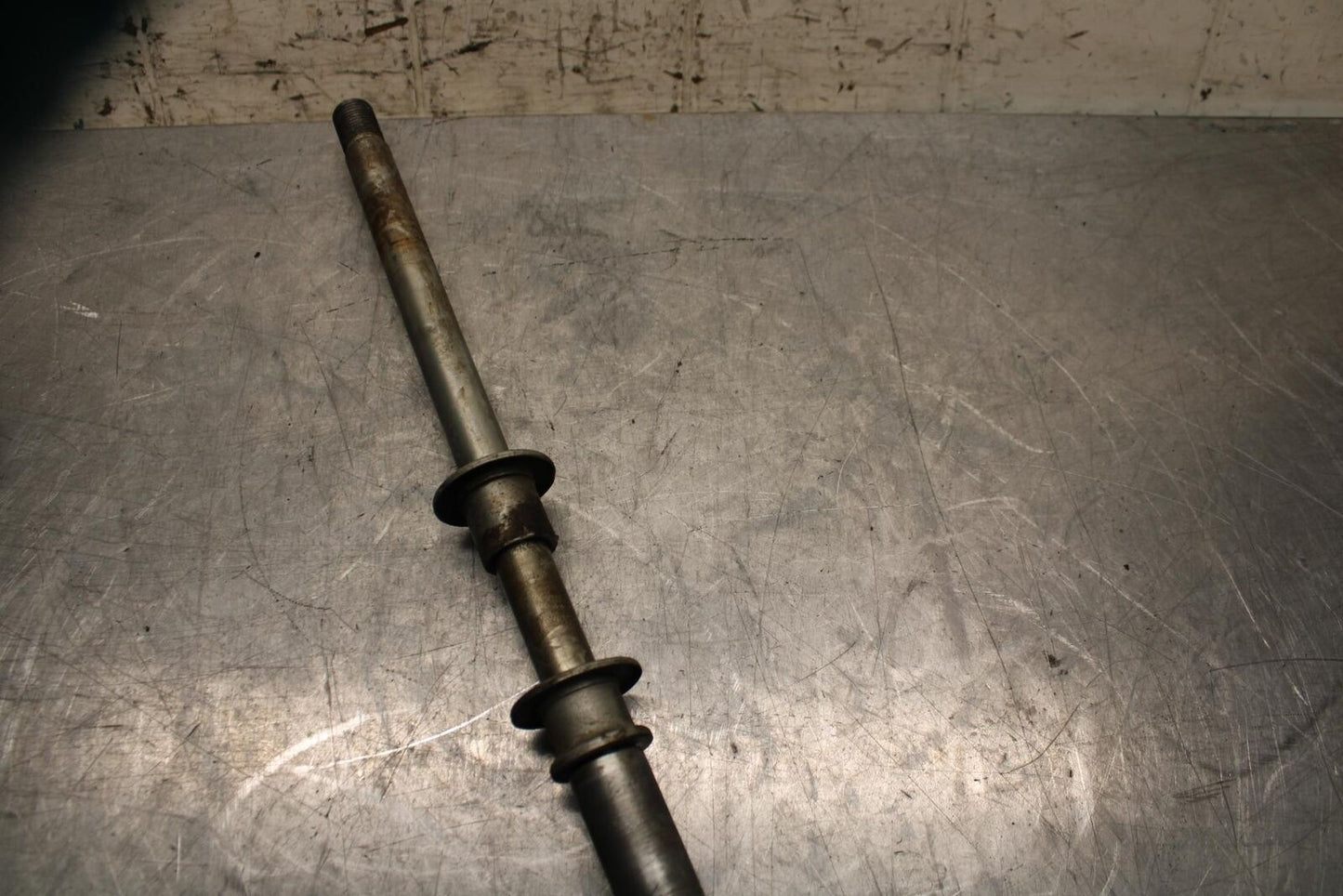 2004 Suzuki Intruder 1500 VL1500 FRONT WHEEL RIM AXLE PIVOT BOLT BB573