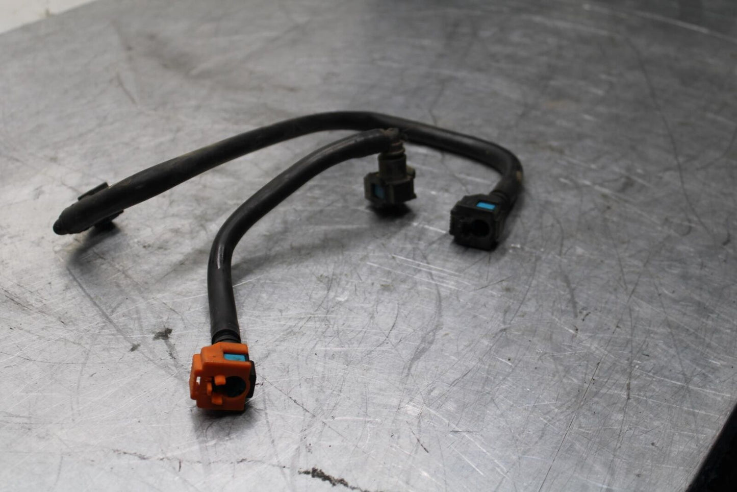 09-14 YAMAHA YZF R1 FUEL HOSE GAS LINE TUBE PIPE BB448