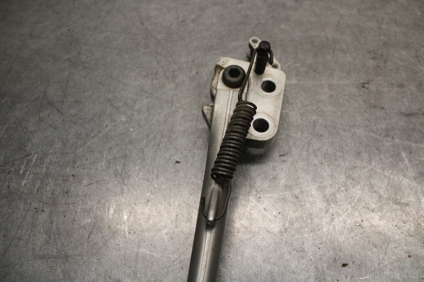 09-11 TRIUMPH DAYTONA 675 KICKSTAND SIDE KICK STAND BB652