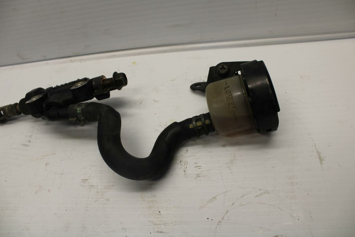 96 YAMAHA YZF750R REAR BREMBO BRAKE MASTER CYLINDER W RESERVOIR BB237