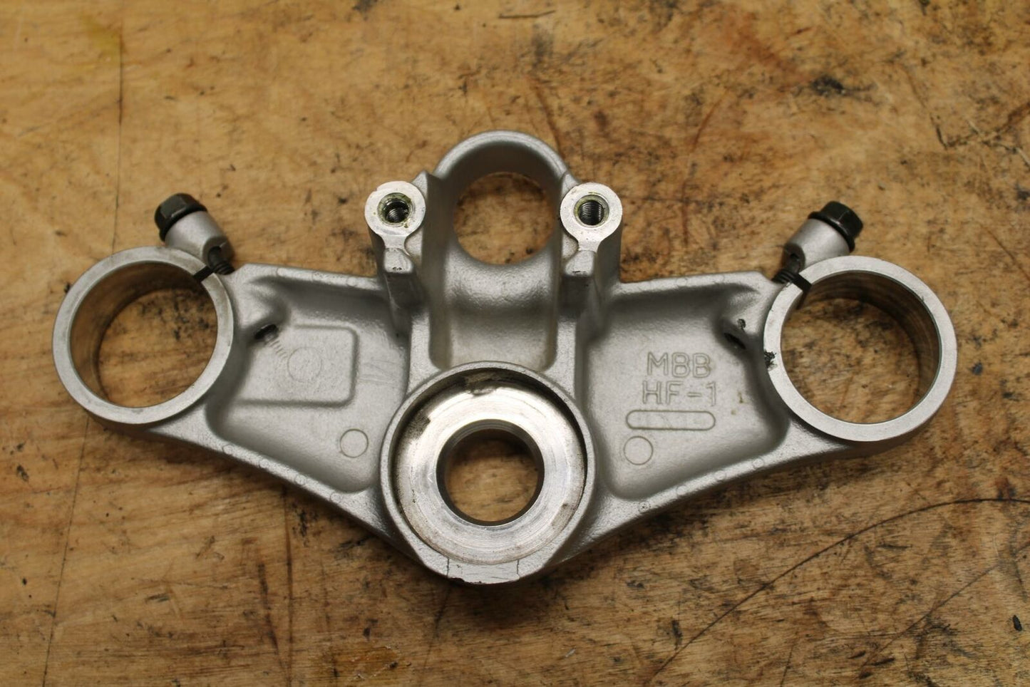 98-05 HONDA SUPER HAWK 1000 VTR1000F FORKS UPPER TRIPLE TREE CLAMP BB341