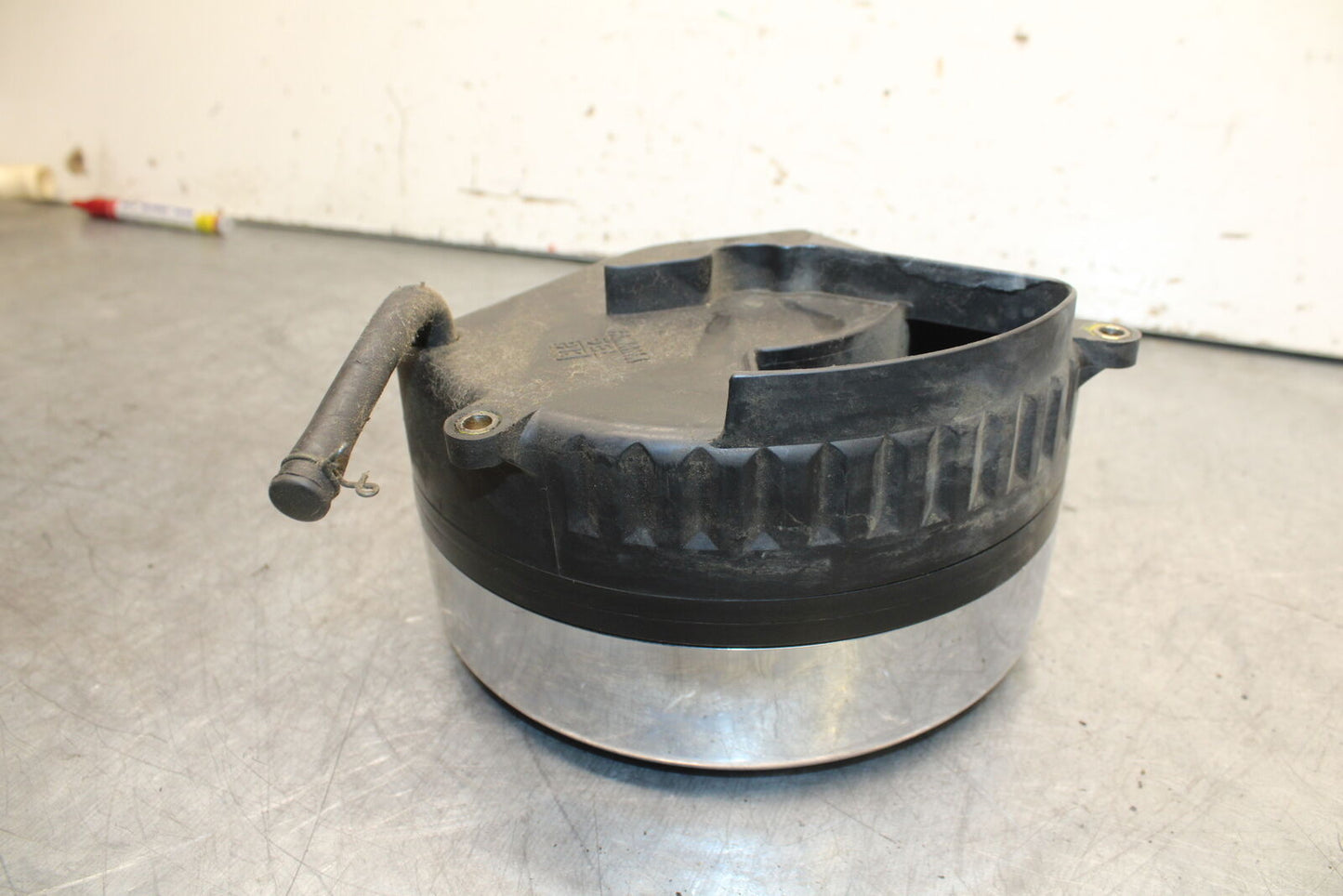 99-00 YAMAHA V STAR 1100 AIR CLEANER FILTER BOX BB711