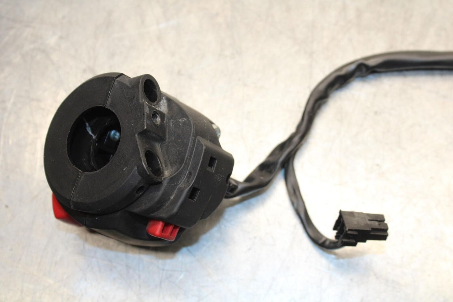 20 SUZUKI GSXR 1000 RIGHT CLIP ON HANDLE KILL OFF START SWITCH BB597