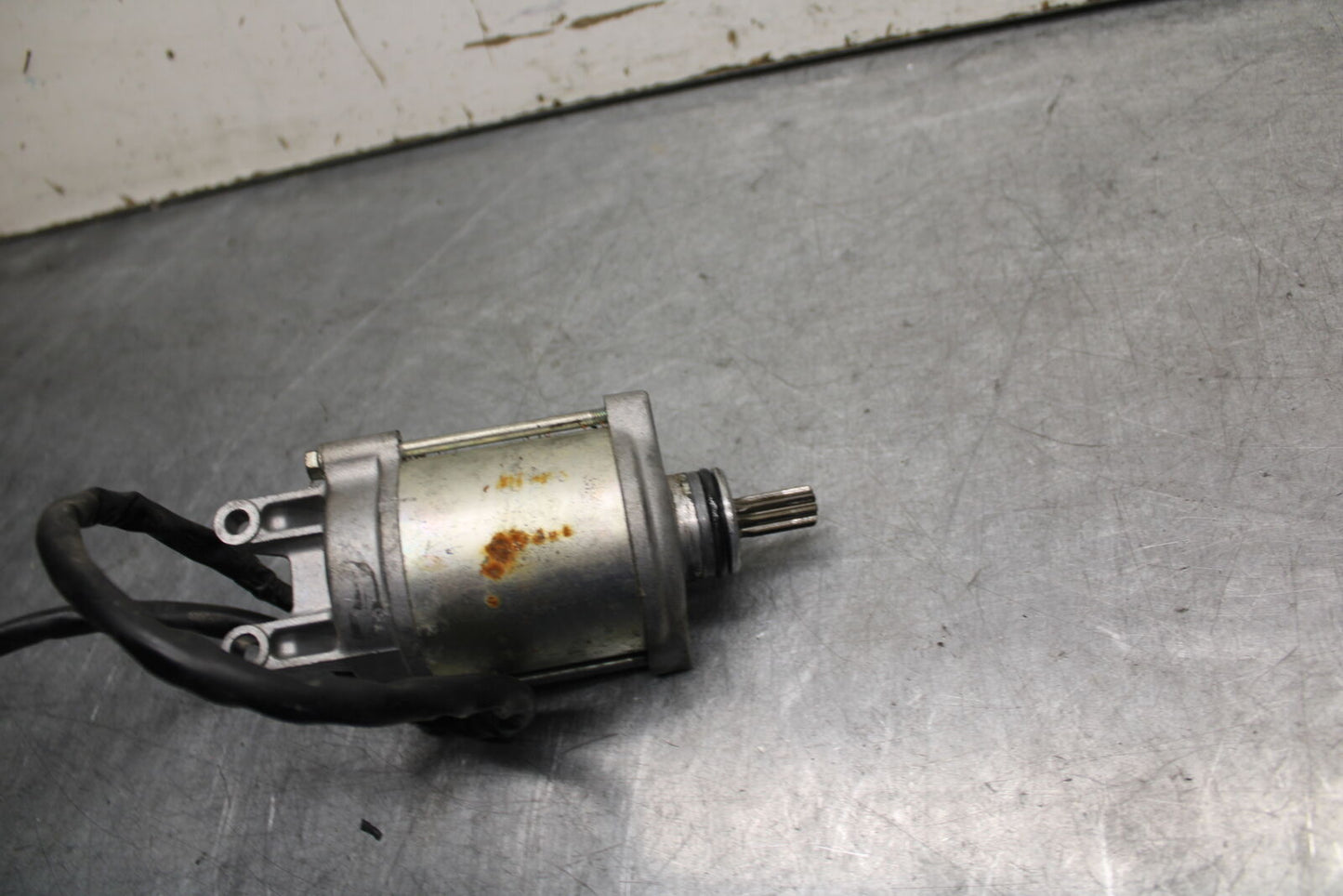 05-06 SUZUKI GSXR1000 ENGINE STARTING STARTER MOTOR -DC 12V 31100-40F00 BB677