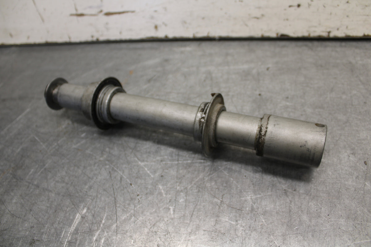 04-12 HONDA ST1300A FRONT WHEEL RIM AXLE PIVOT BOLT BB669