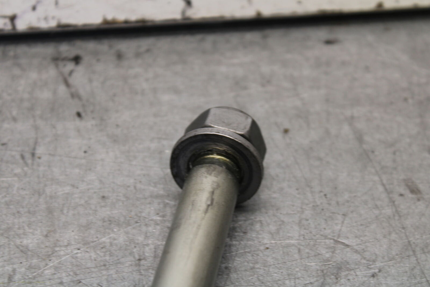 19-21 TRIUMPH SPEED TWIN 1200 REAR BACK SWINGARM BOLT PIVOT AXLE BB653