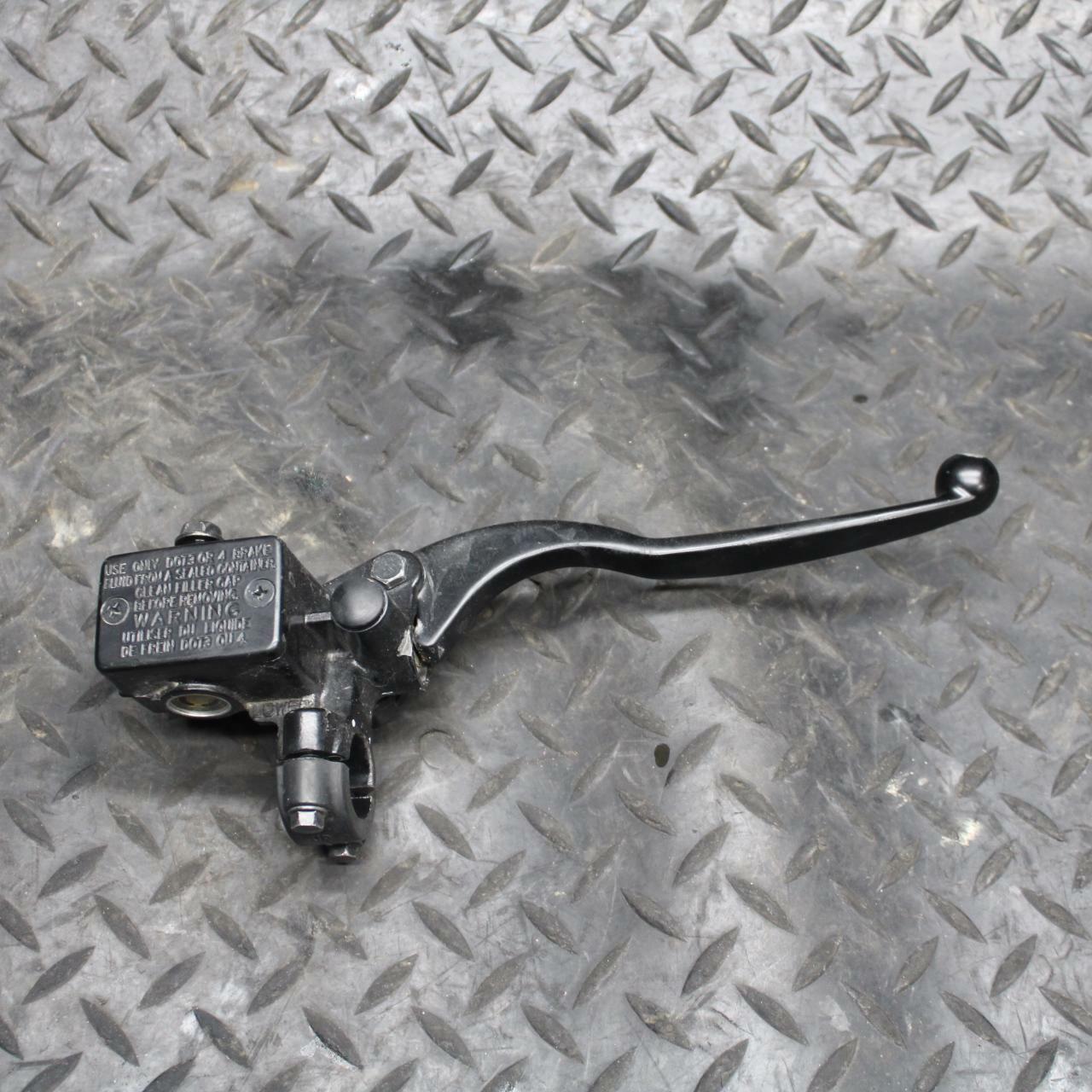 17 KAWASAKI NINJA 300 FRONT BRAKE MASTER CYLINDER w/ LEVER 43015-0622 BB215