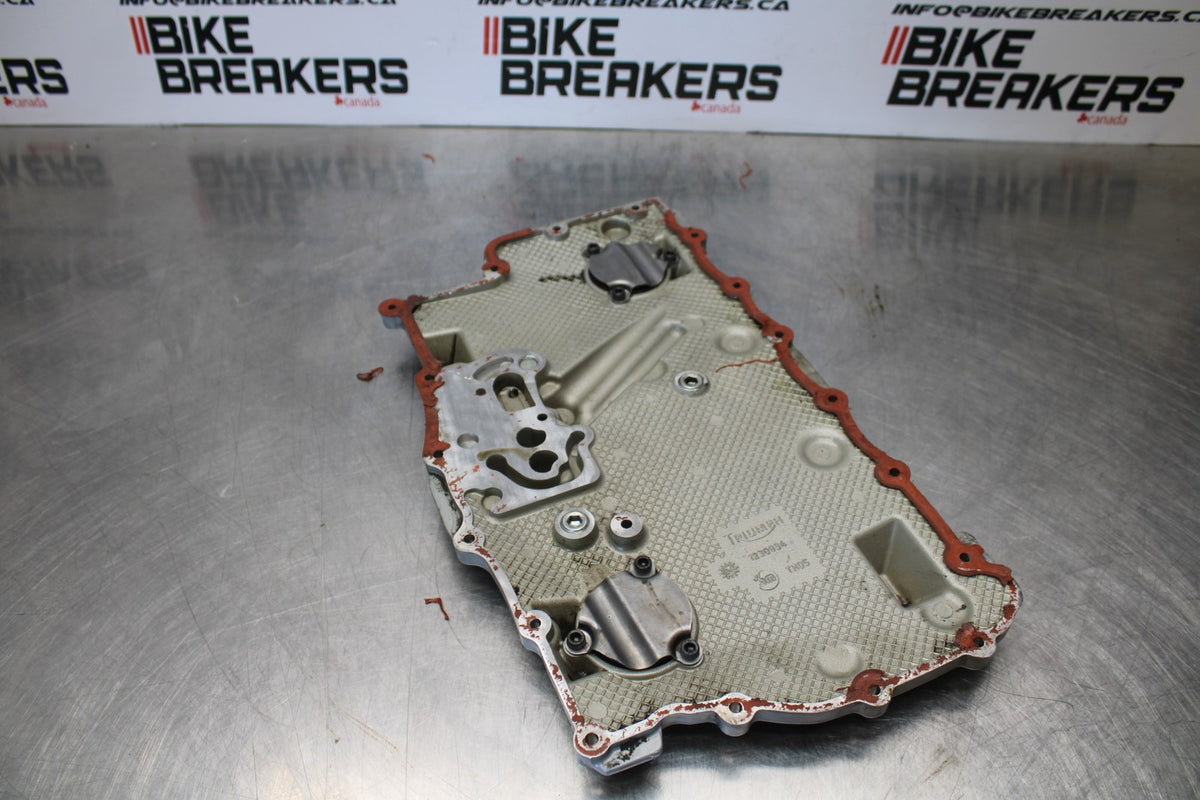 05 TRIUMPH ROCKET III ENGINE MOTOR BOTTOM OIL PAN COVER BB186