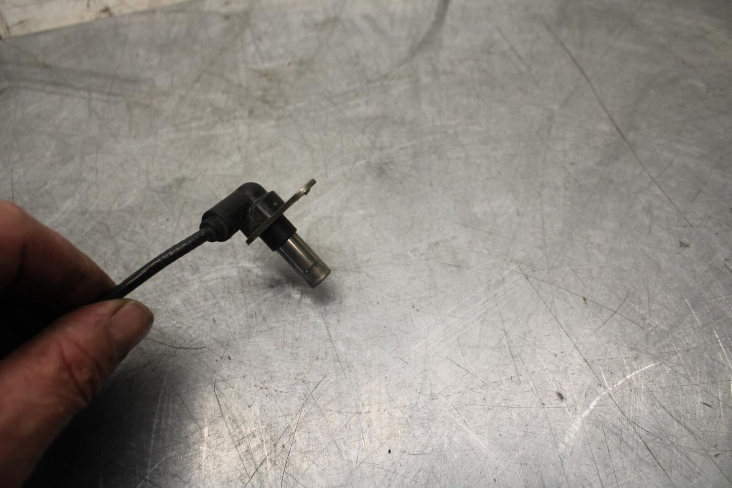 2015 Kawasaki Ninja 300 EX300B ABS FRONT ABS BRAKE SENSOR BB518