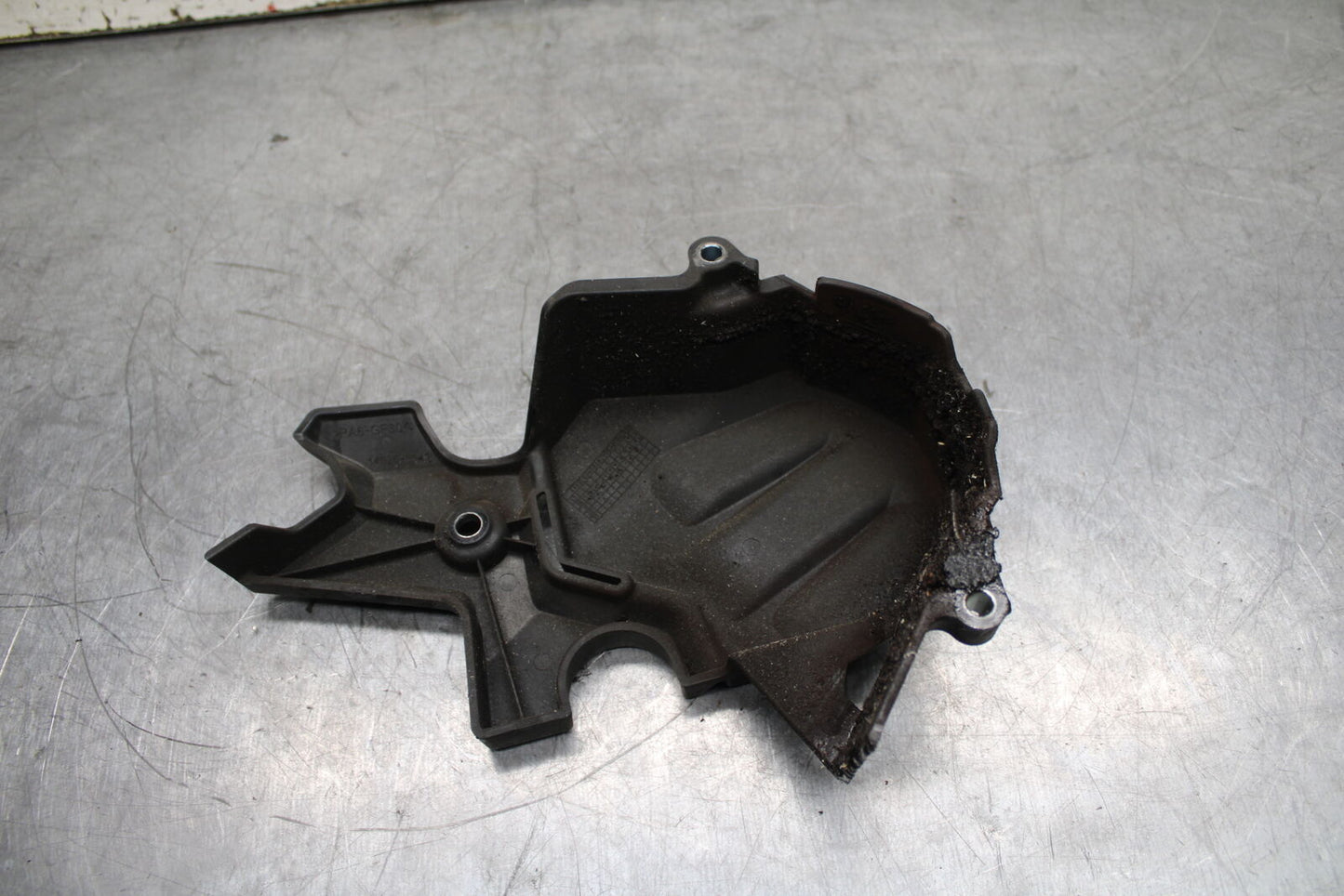 19-22 KAWASAKI Z400 ENGINE SPROCKET COVER BB738