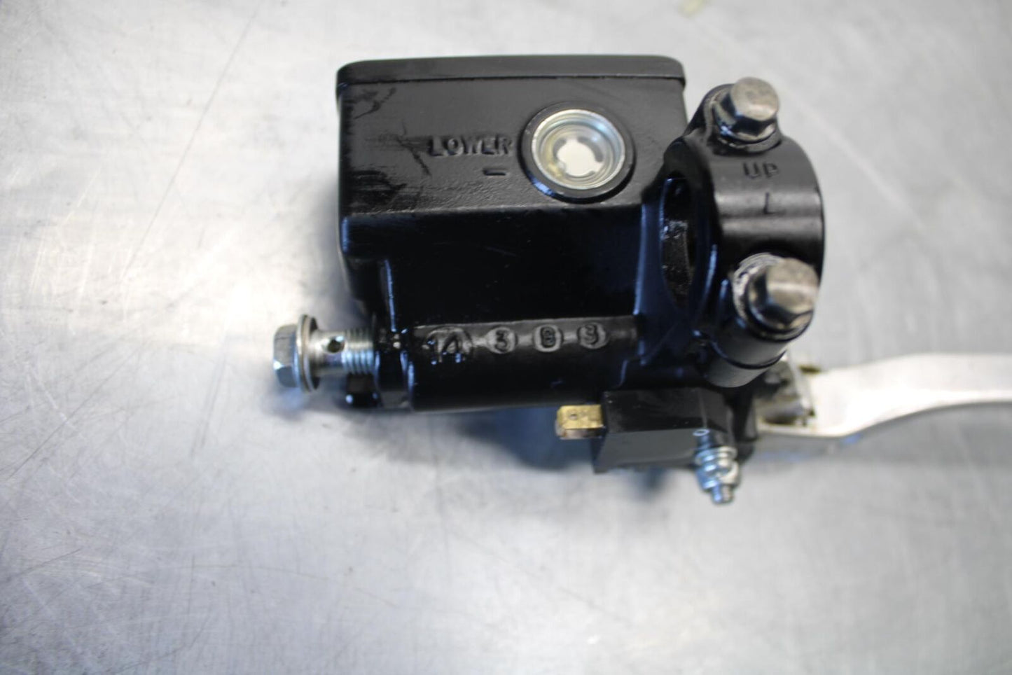2016 Suzuki Bandit GSF1250SA ABS FRONT BRAKE MASTER CYLINDER w/ LEVER BB509