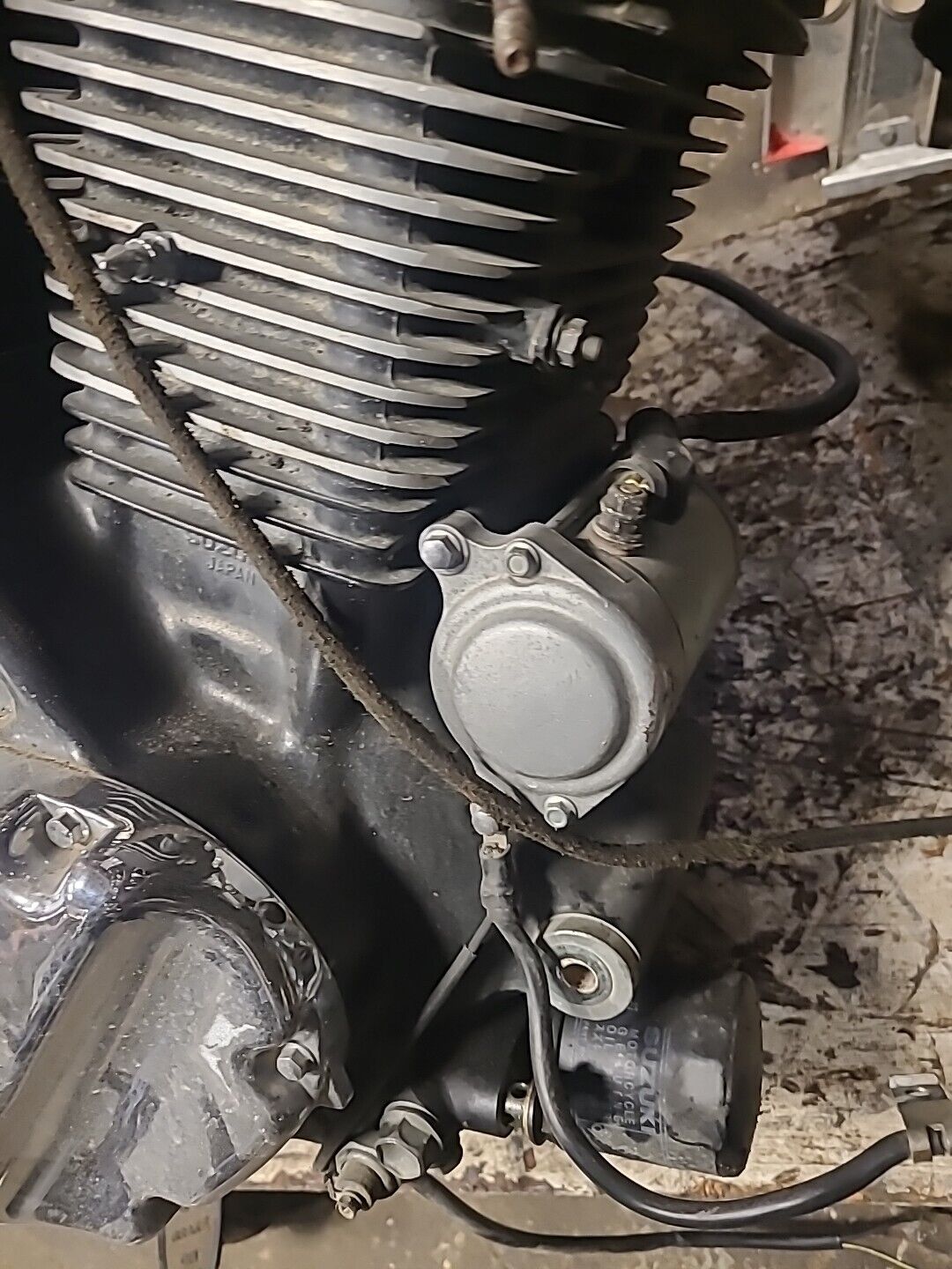 2004 Suzuki Intruder 1500 VL1500 ENGINE MOTOR BB573