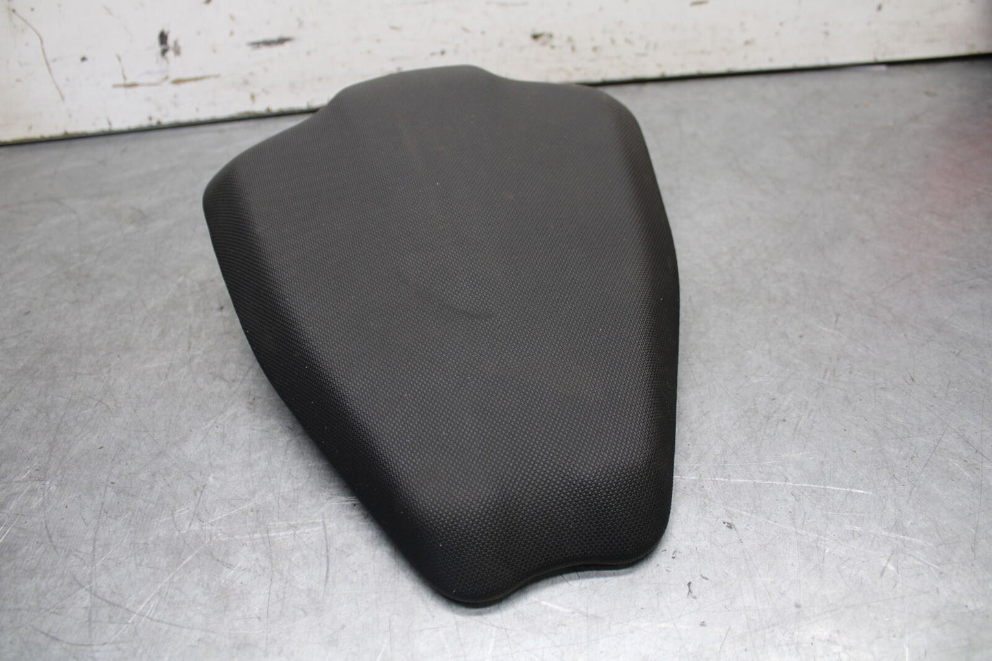 20-23 APRILIA RS660 REAR BACK PASSENGER TANDEM SEAT PAD SADDLE PILLION BB667