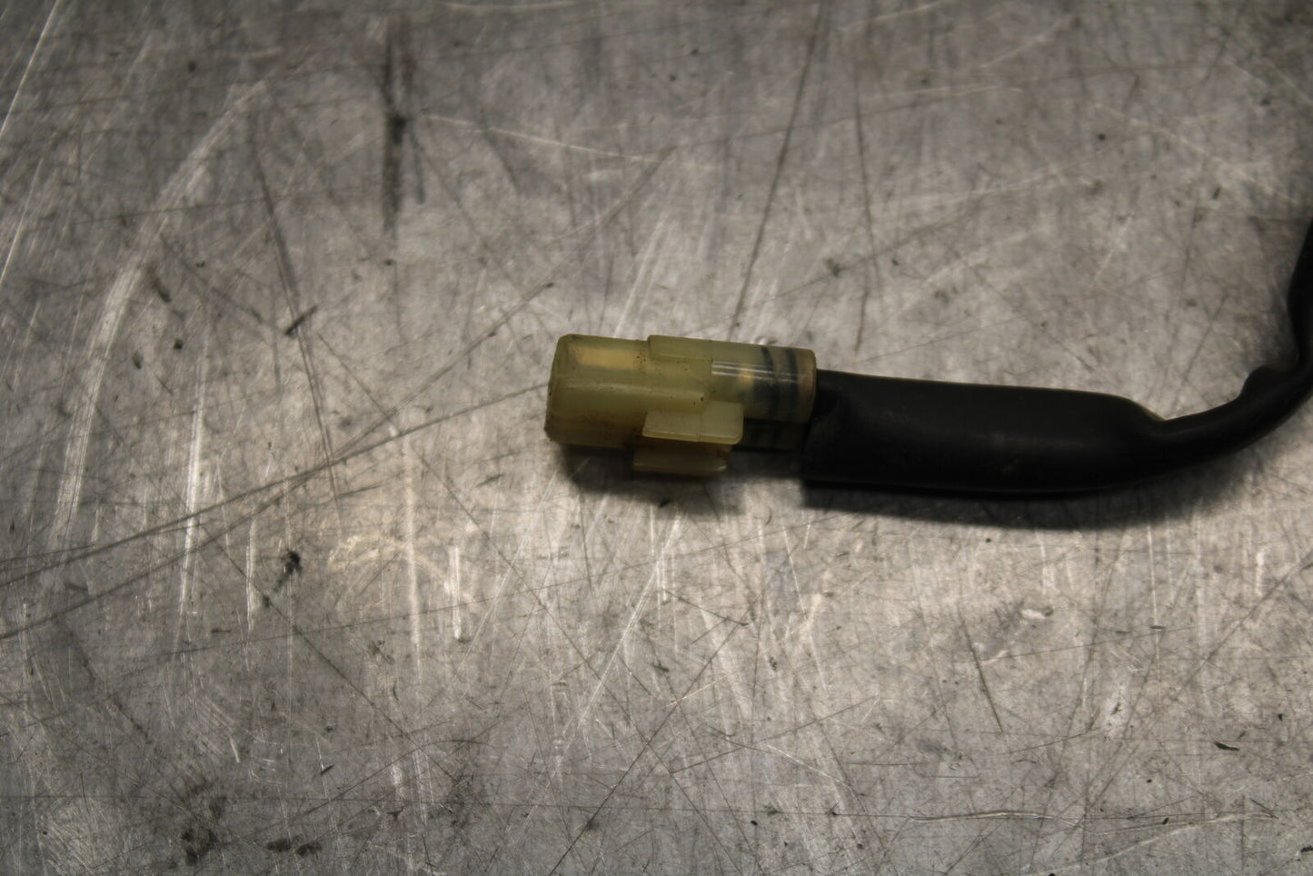 04-06 YAMAHA YZF R1 AIR VALVE SOLENOID TOP ENGINE SWITCH SENSOR BB659