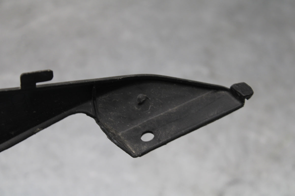 05-06 HONDA CBR600RR RIGHT LEFT FRONT SIDE SEAT PANELS COWLS FAIRINGS BB689