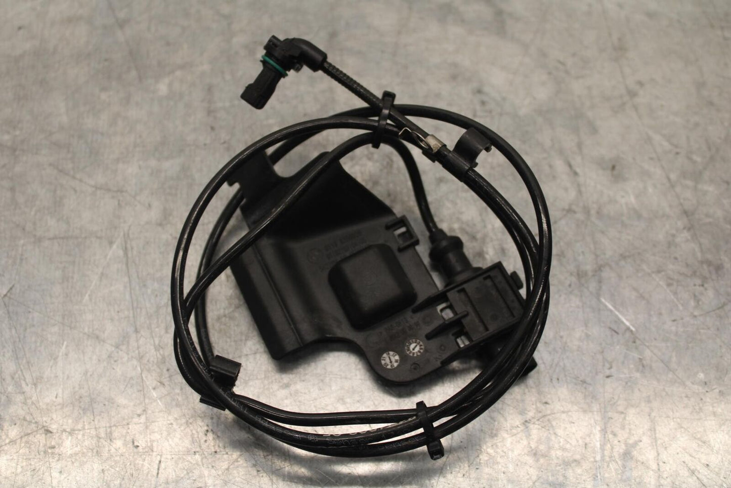 20-23 BMW F900R REAR ABS BRAKE SENSOR BB603