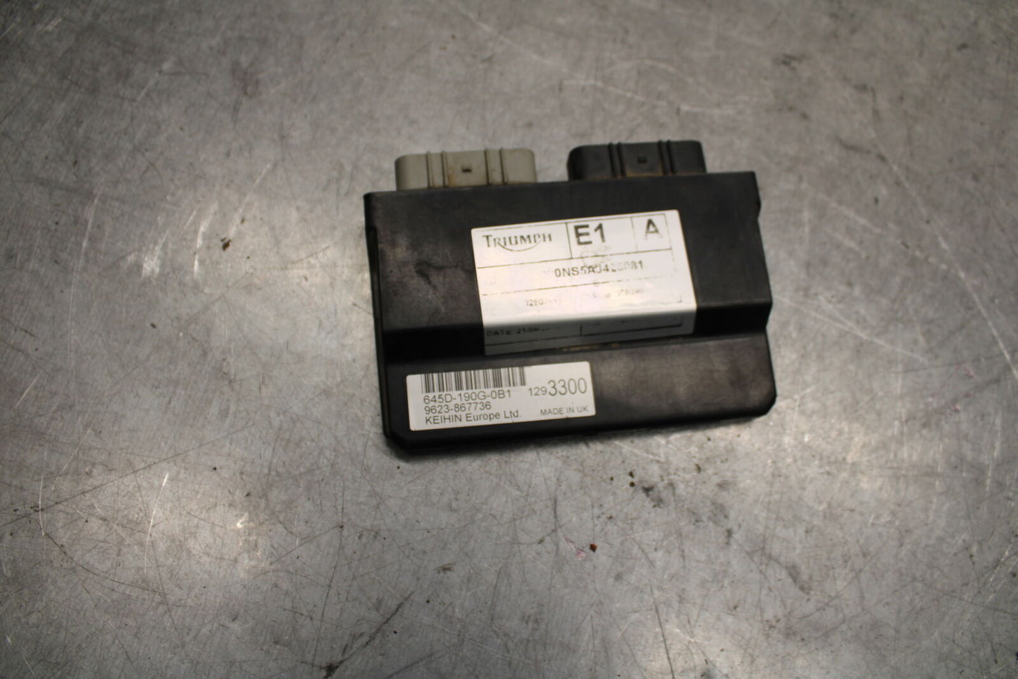 09-11 TRIUMPH DAYTONA 675 ECU COMPUTER CONTROLLER UNIT BLACK BOX ECM CDI BB652