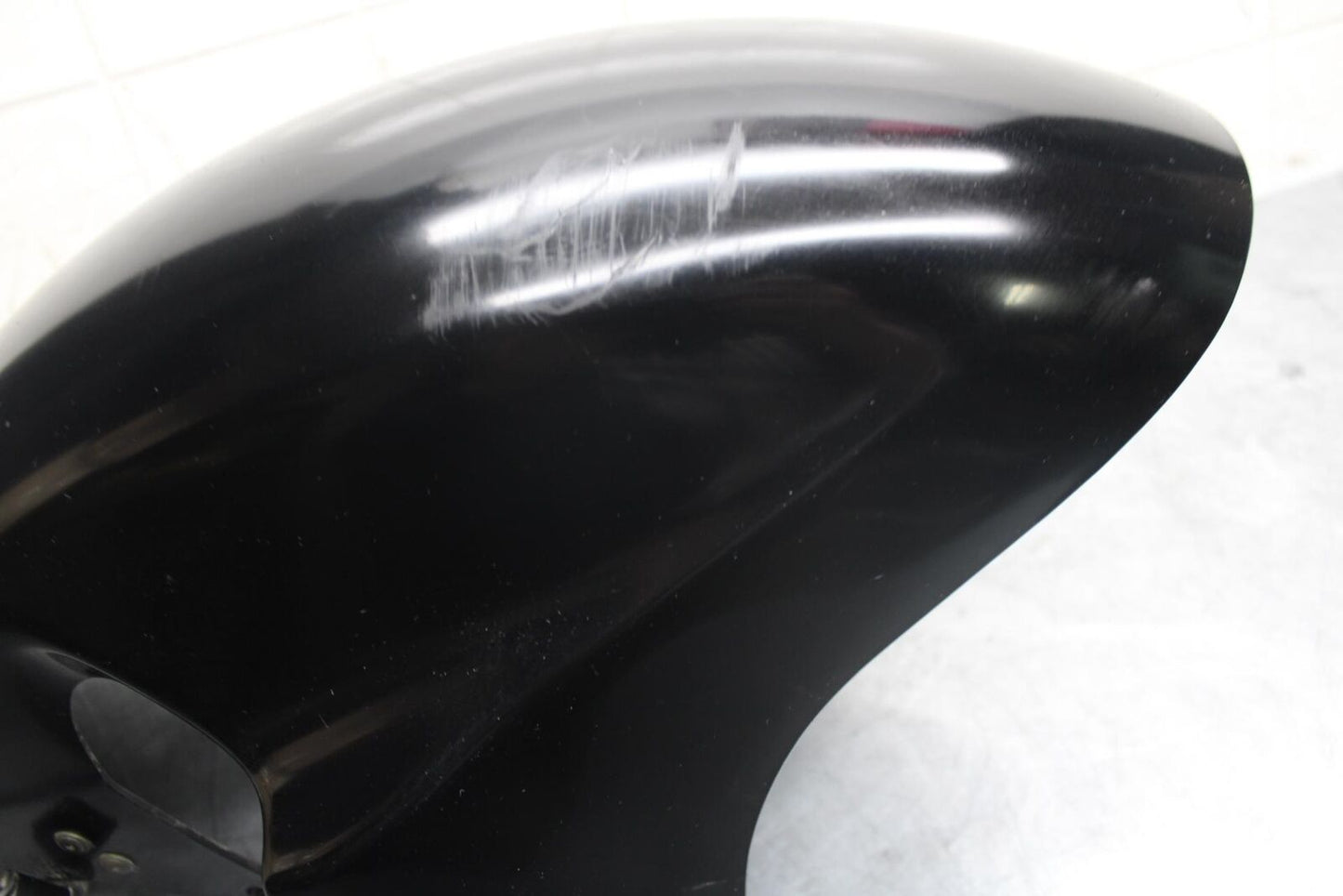 1998 Suzuki TL1000S FRONT WHEEL FENDER COWL FAIRING BB508