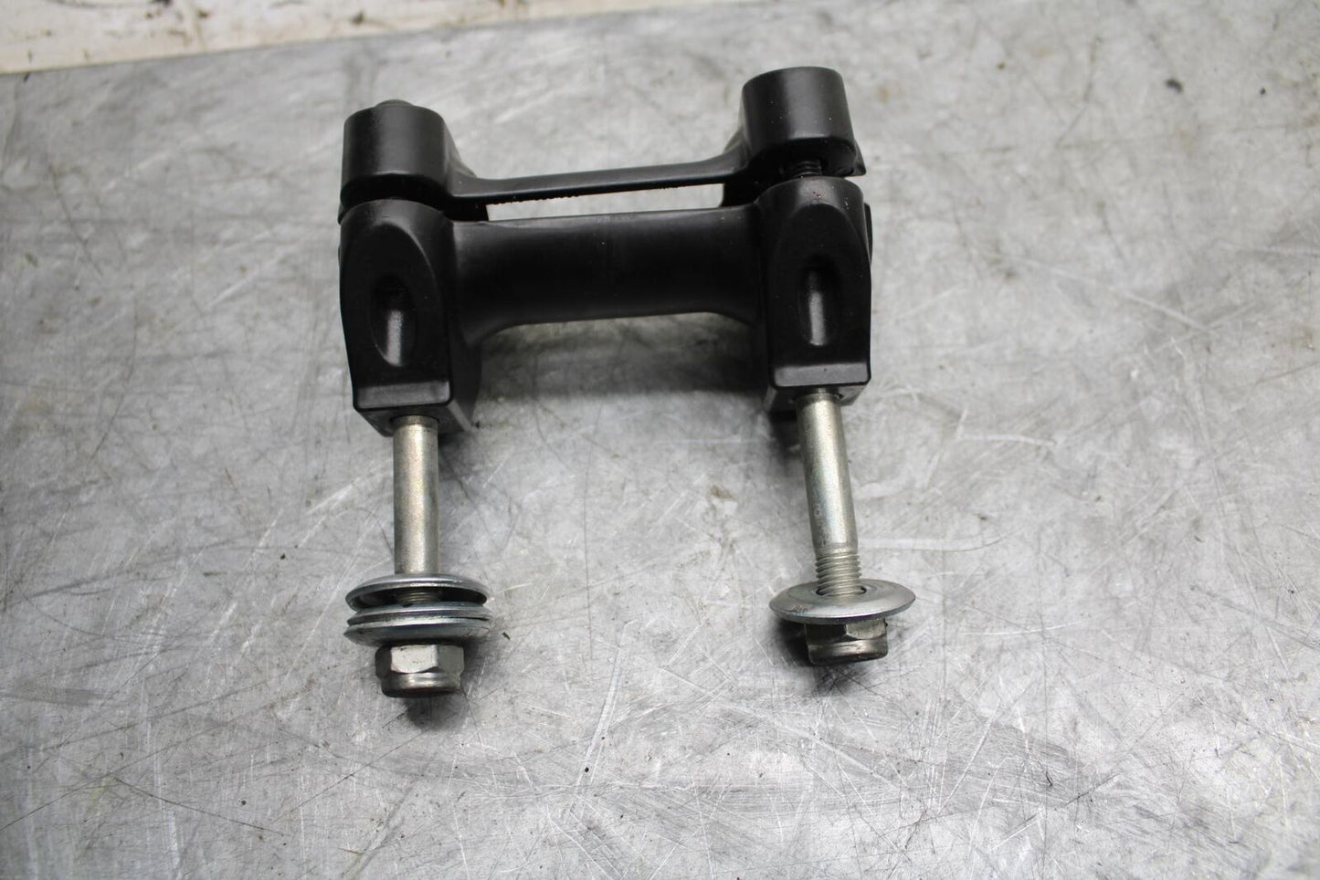 22-23 HUSQVARNA SVARTTPILEN 401 HANDLEBAR RISERS BB541