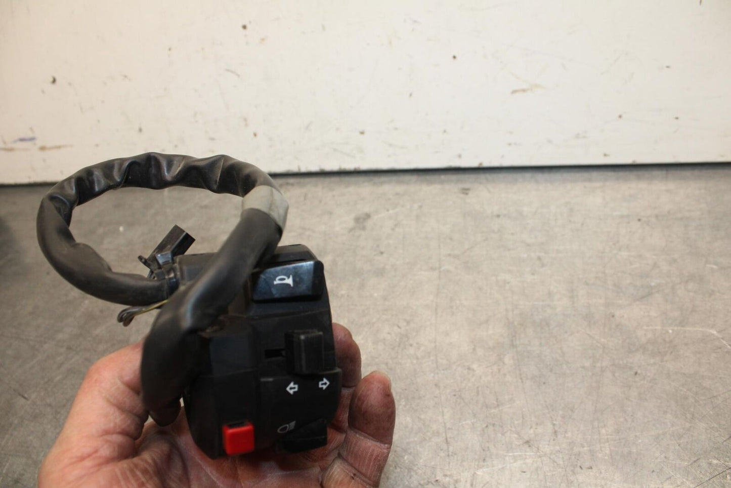 08-10 SUZUKI GSXR 600 750 LEFT CLIP ON HANDLE HORN SIGNALS SWITCH BB101