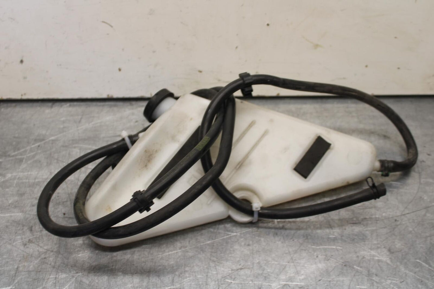 20-23 APRILIA RS660 COOLANT WATER TANK RESERVOIR BOTTLE BB611
