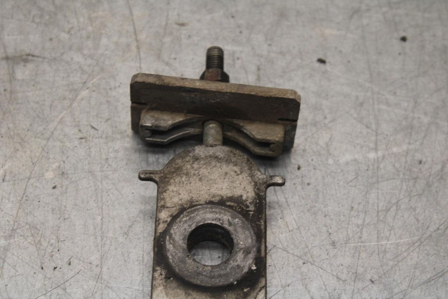1988 Yamaha FZ600 SWINGARM CHAIN TENSIONER ADJUSTMENT PAIR SET BB601