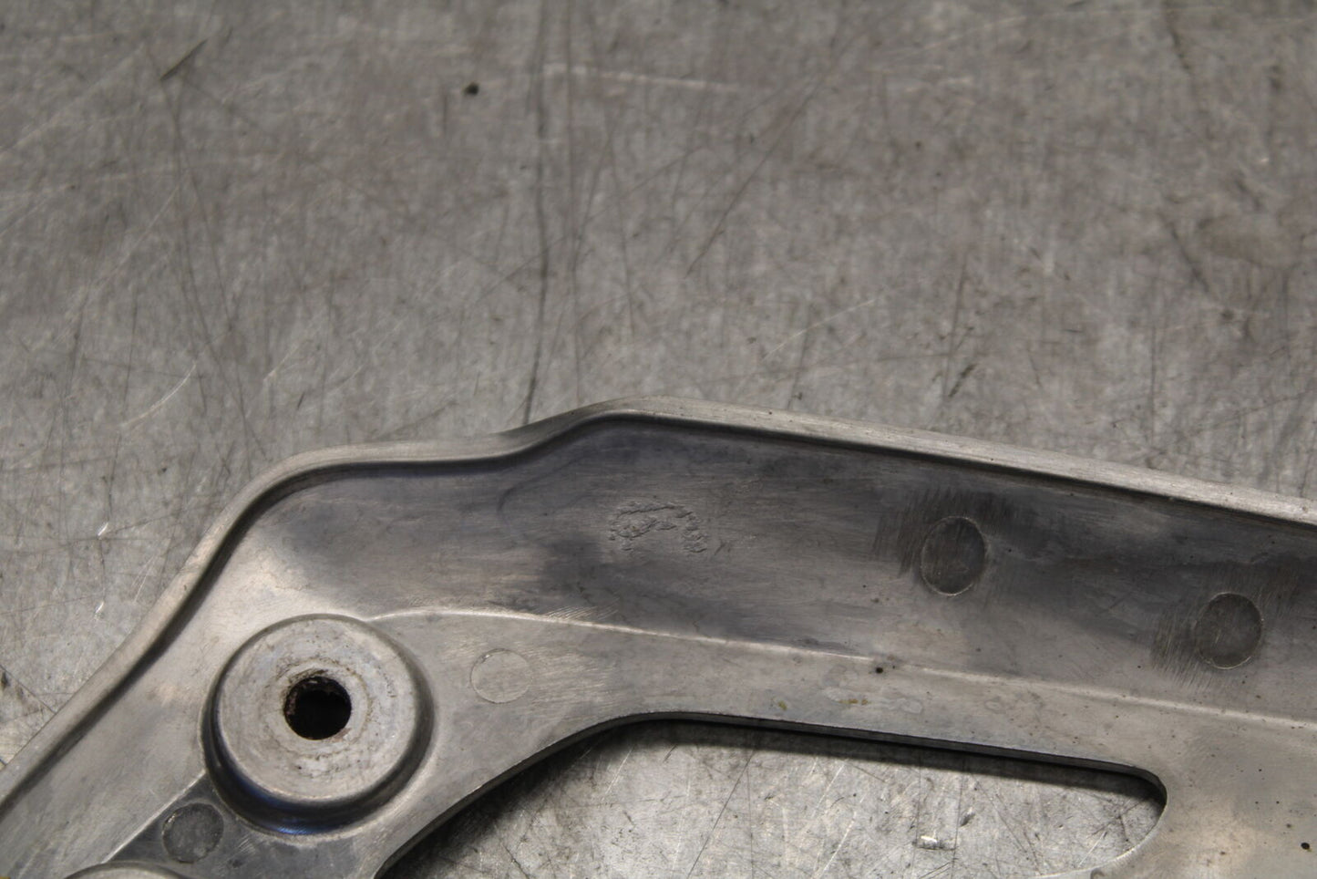 19-21 TRIUMPH SPEED TWIN 1200 RIGHT REARSET REAR SET HEEL GUARD COVER BB653