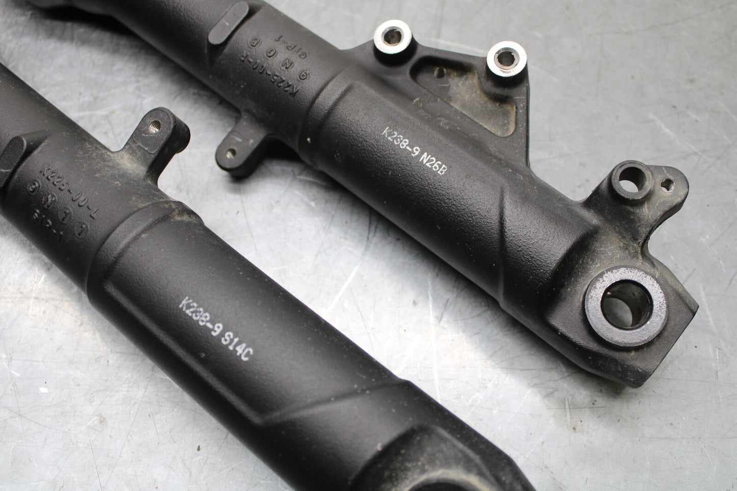 19-22 KAWASAKI Z400 FRONT FORKS SHOCK SUSPENSION SET PAIR BB708