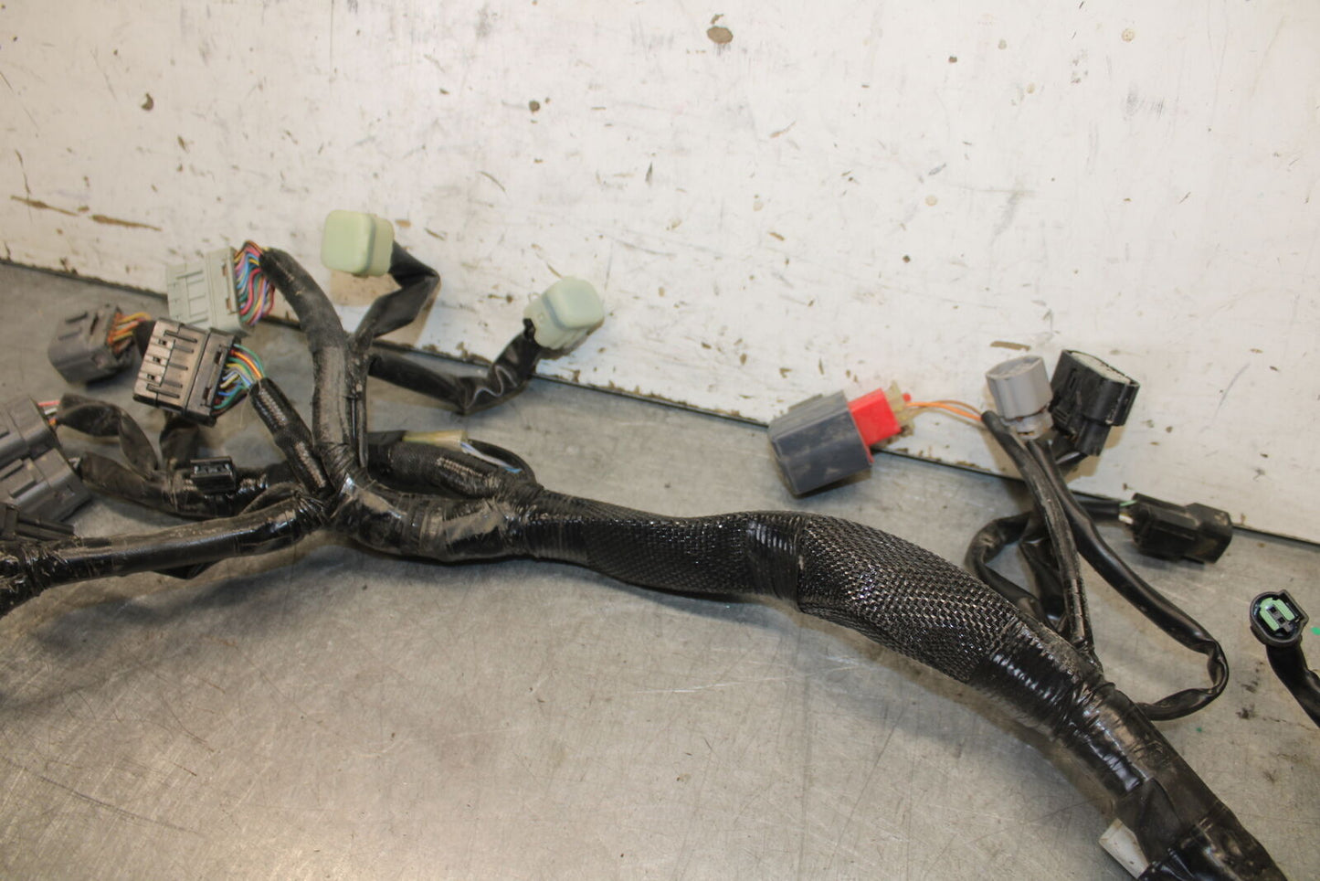 19-23 KAWASAKI NINJA ZX6R MAIN ENGINE WIRING HARNESS MOTOR WIRE LOOM BB701
