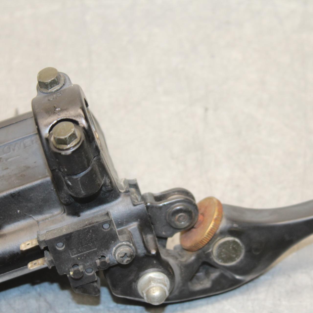 01-06 HONDA CBR600F4I FRONT BRAKE MASTER CYLINDER w/ LEVER 45510-MBW-016 BB644