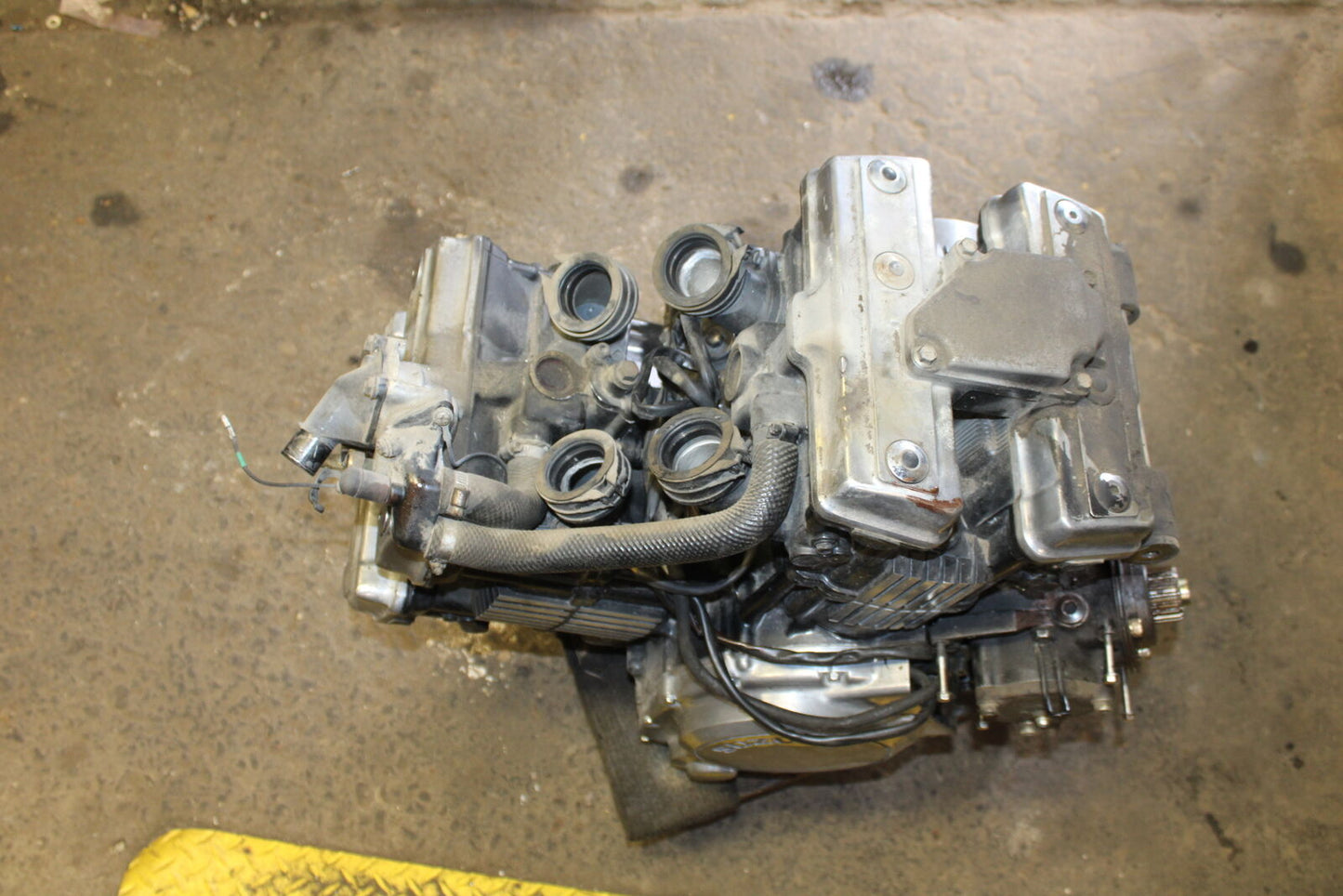85-86 SUZUKI MADURA 1200 ENGINE MOTOR BB691