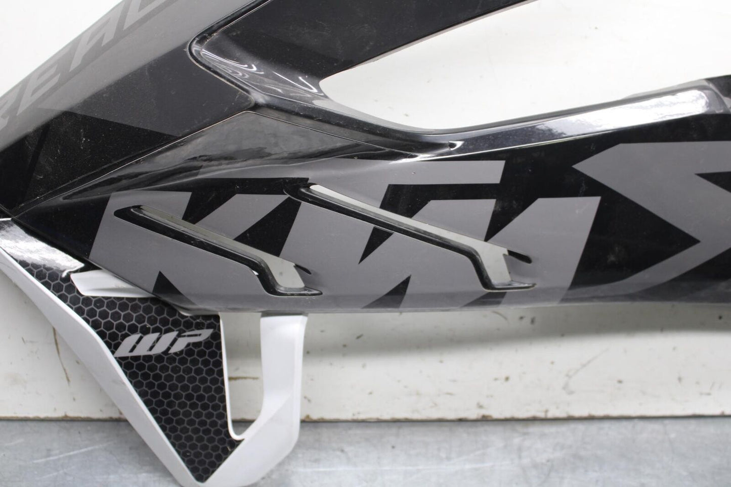 21-23 KTM 890 ADVENTURE FRONT LEFT SIDE REAR SEAT FAIRING COWL BB629