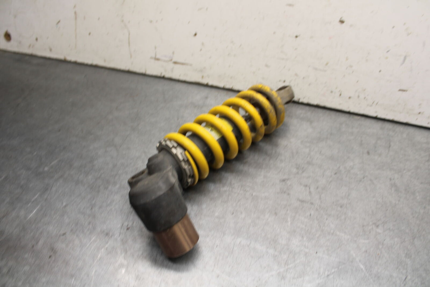 09-11 TRIUMPH DAYTONA 675 REAR BACK SHOCK ABSORBER SUSPENSION BB652