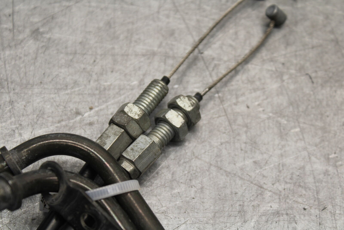 04-05 SUZUKI GSXR600 THROTTLE CABLES LINES 58300-29G00 58300-29G10 BB658