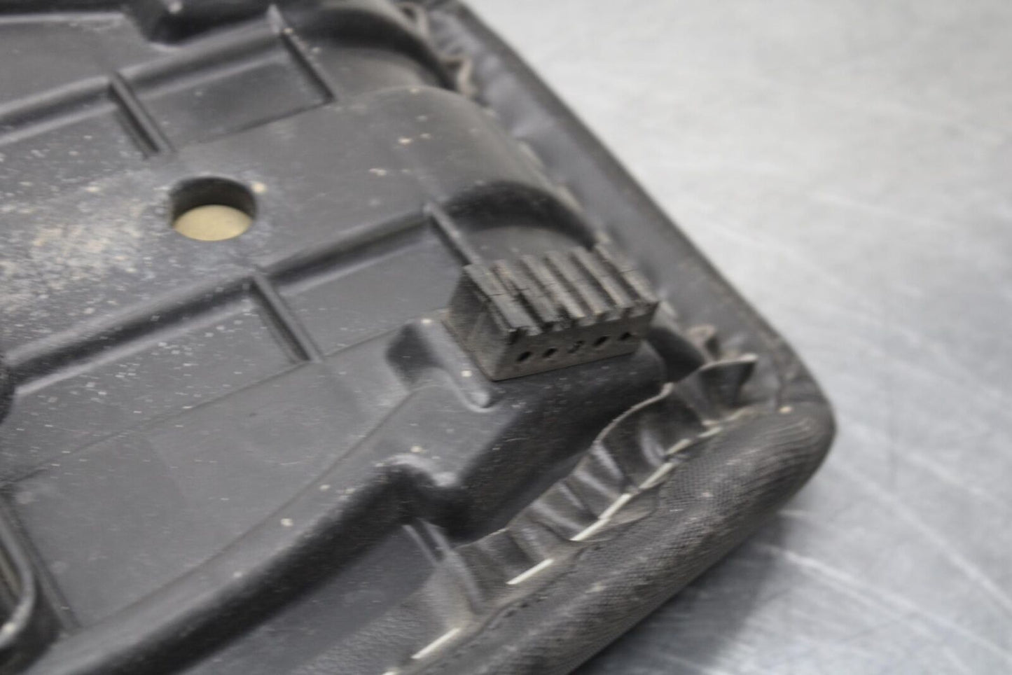 04-09 SUZUKI GS 500 FH GS500F FRONT REAR SEAT SADDLE BB97