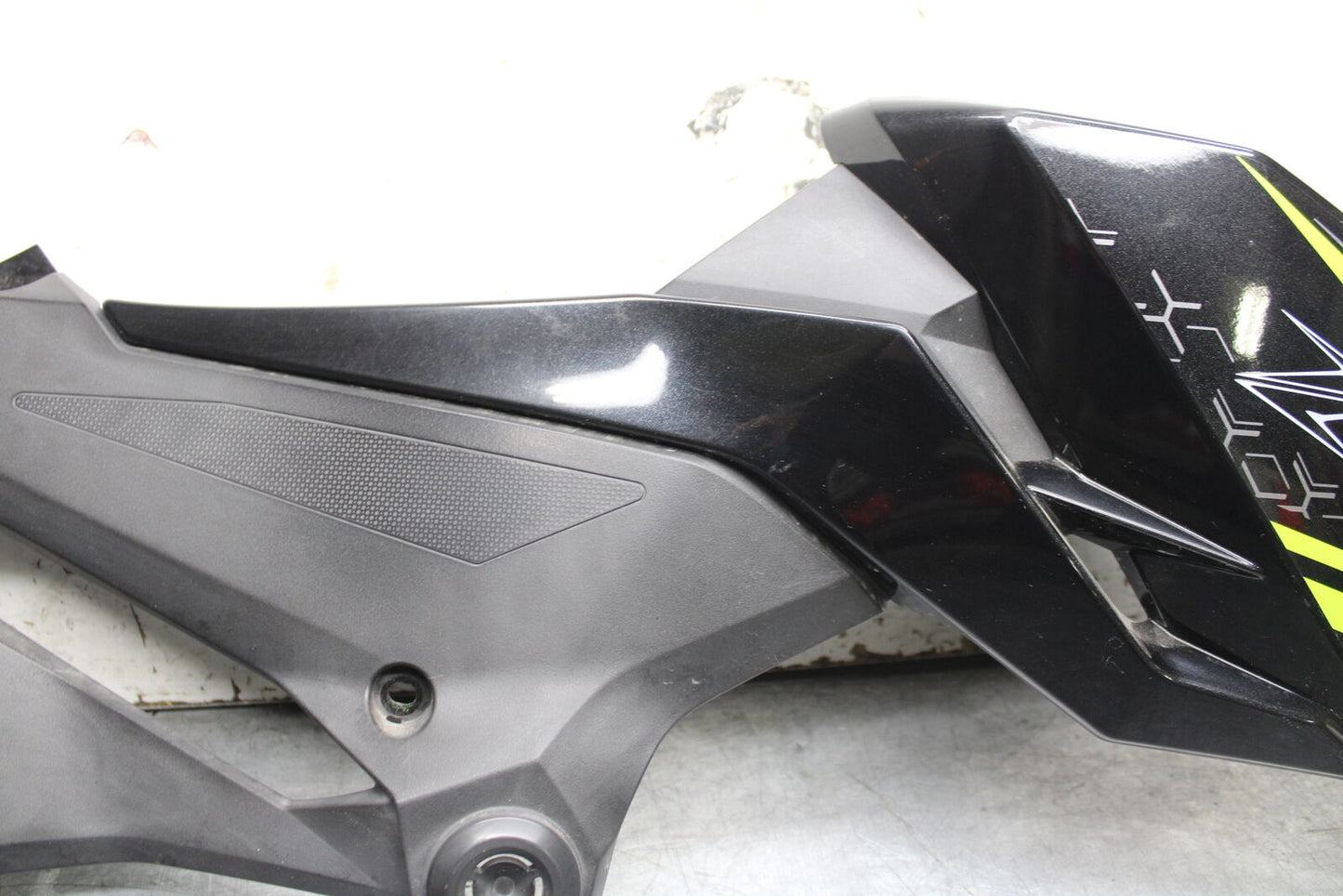 19-22 KAWASAKI Z400 RIGHT LOWER MID UPPER SIDE FAIRING COWL BB738