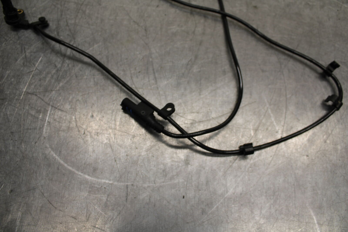 21-24 APRILIA TUONO 660 FACTORY FRONT ABS BRAKE SENSOR BB733