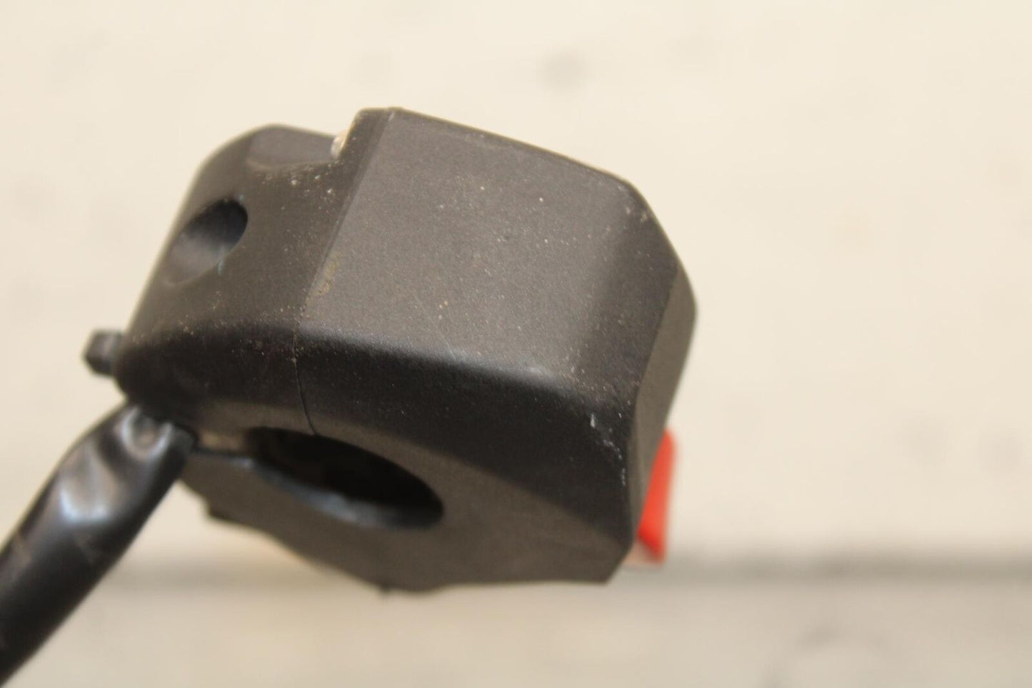 20-23 APRILIA RS660 RIGHT CLIP ON HANDLE KILL OFF START SWITCH BB643