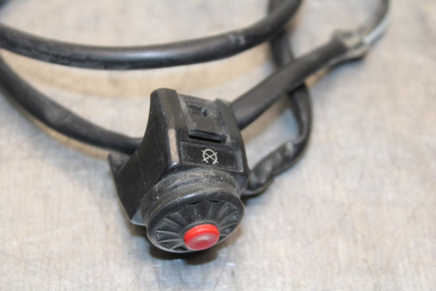13 KTM 350 SXF KILL OFF SWITCH BUTTON BB104