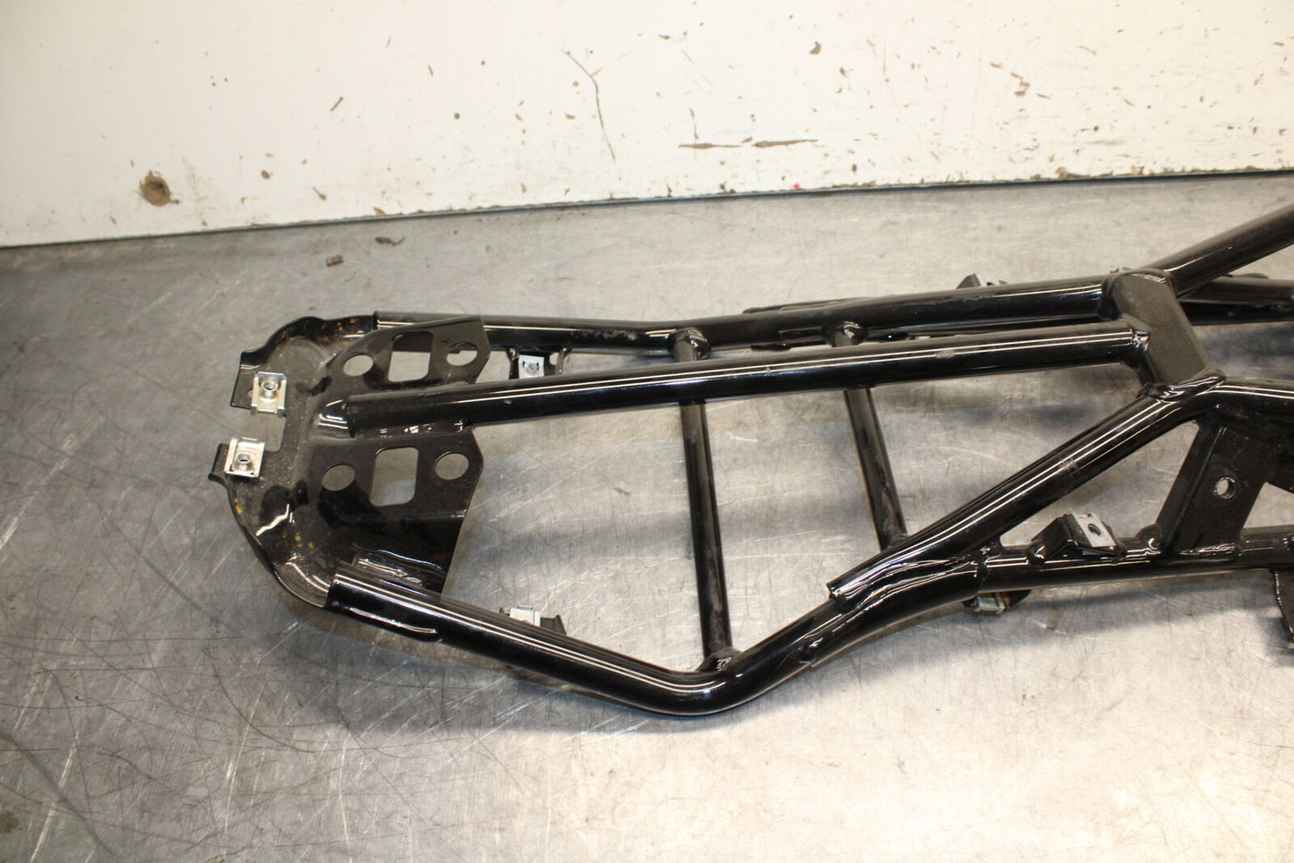 08-10 DUCATI 848 REAR SUBFRAME BACK SUB FRAME BB705