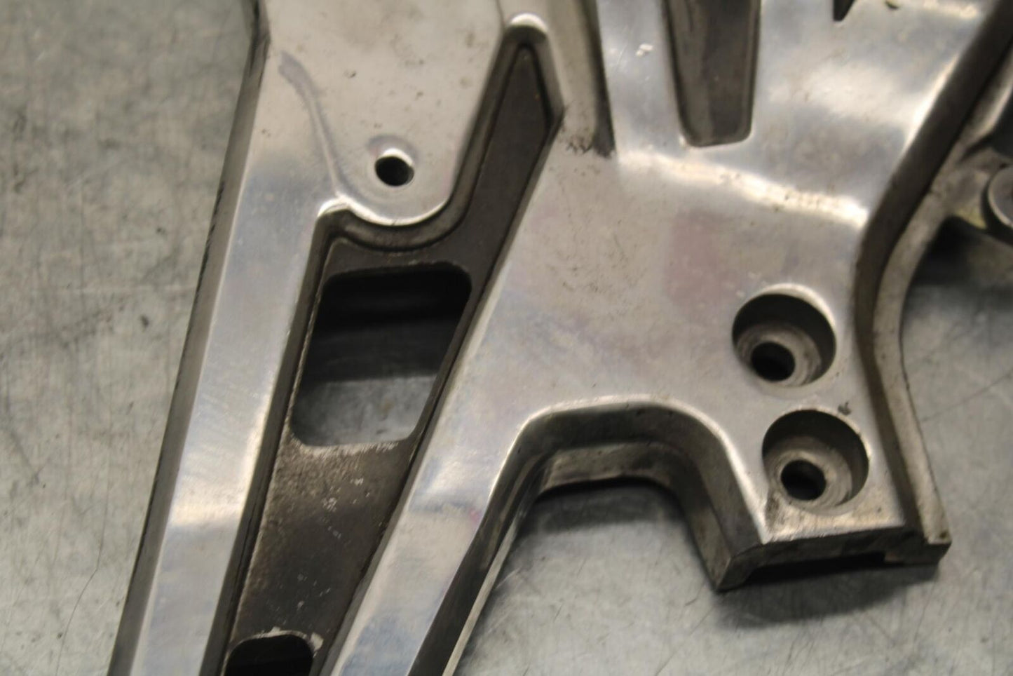 1985 Kawasaki Ninja 900R ZX900A LEFT REARSET REAR SET DRIVER FOOT PEG BB84