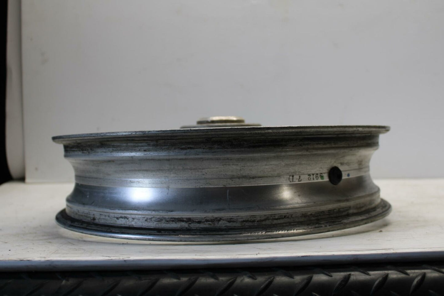 03-05 SUZUKI SV1000 FRONT WHEEL RIM BB296