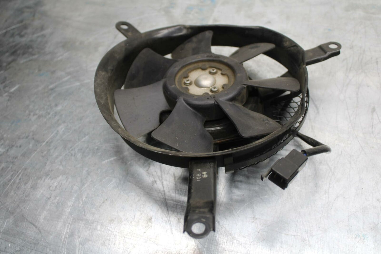 01-02 SUZUKI GSXR750 ENGINE RADIATOR COOLING FAN BB28 A