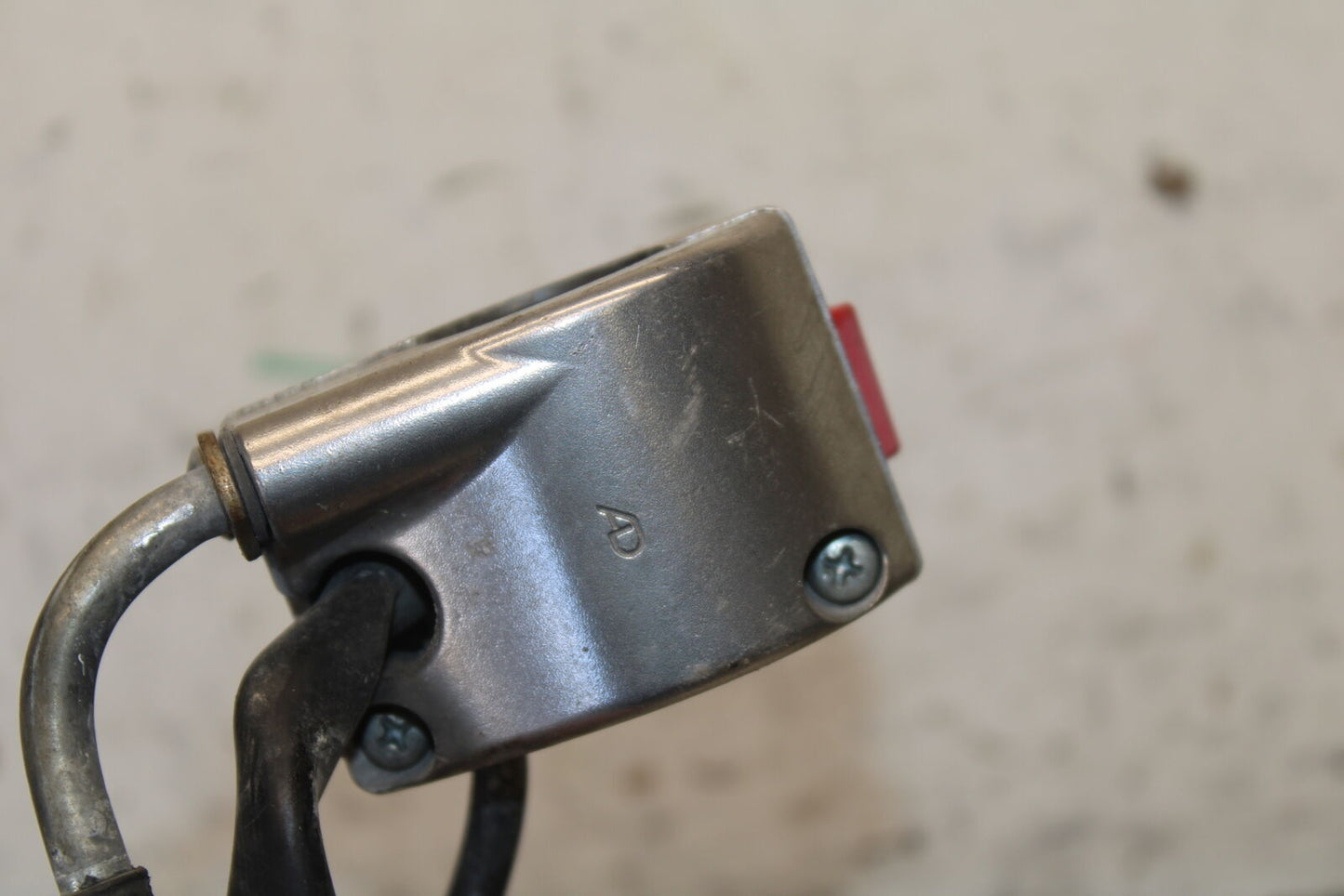 87-03 SUZUKI INTRUDER 1400 VS1400GLP RIGHT HANDLE KILL OFF START SWITCH BB702