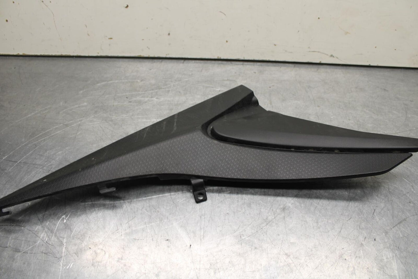 20-23 APRILIA RS660 RIGHT LEFT FRONT SIDE SEAT PANELS TRIMS COWLS FAIRINGS BB611