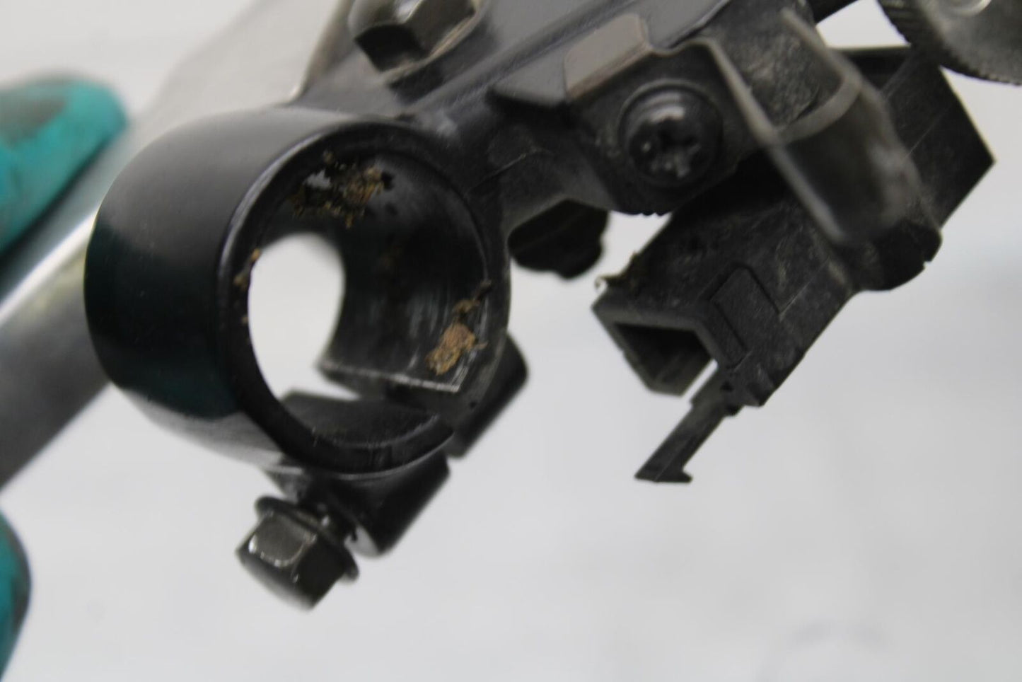 1999 Suzuki GSXR600 CLUTCH PERCH MOUNT WITH LEVER 57500-40F11 BB580