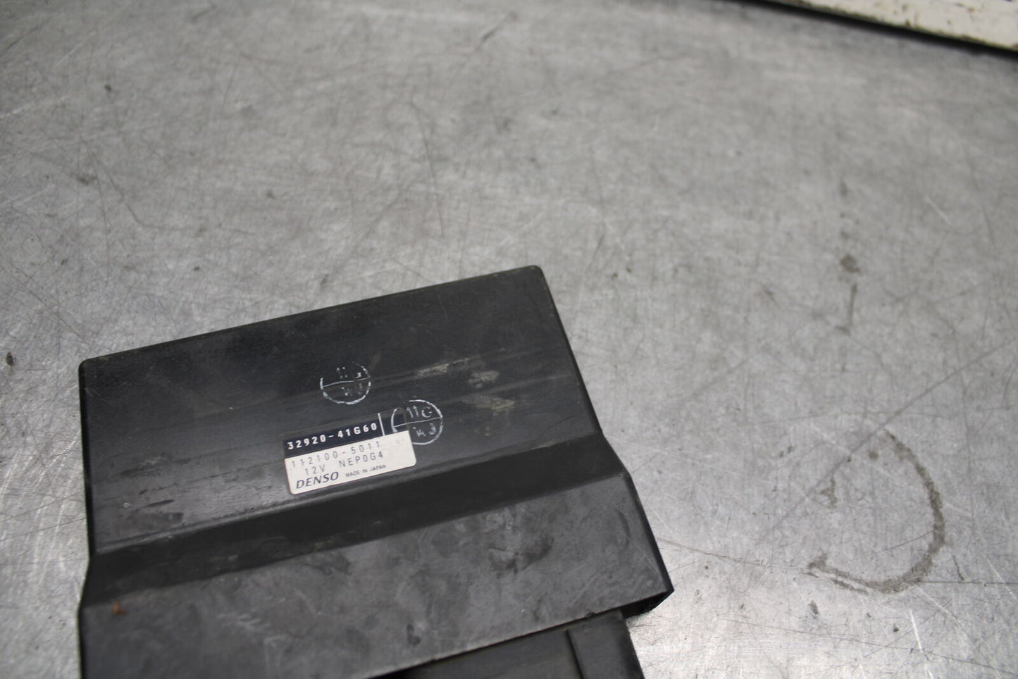 05-06 SUZUKI GSXR1000 ECU COMPUTER CONTROLLER UNIT BLACK BOX ECM CDI  BB677