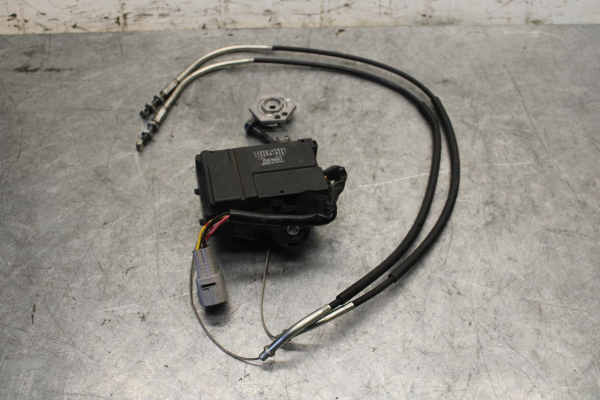 11-23 SUZUKI GSXR 750 EXHAUST VALVE SERVO MOTOR BB54