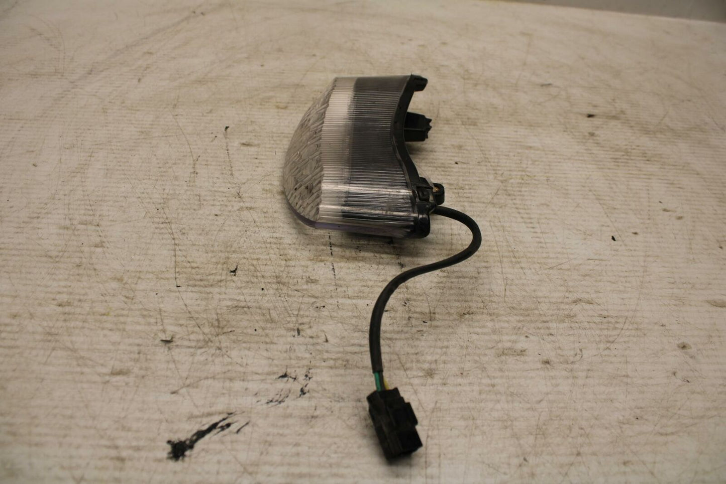 08-11 TRIUMPH SPEED TRIPLE REAR TAIL TAILLIGHT BACK BRAKE LIGHT BB366